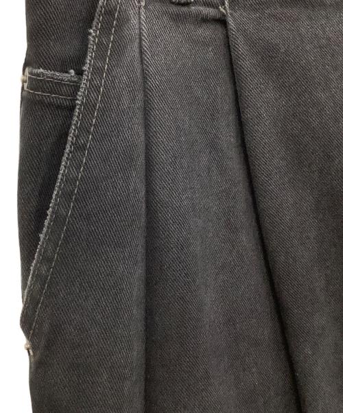 Hed Mayner（ヘド メイナー）Hed Mayner (ヘド メイナー) プリーツタックワイドデニムパンツ 6ｘｓ サイズ:XSの古着・服飾アイテム