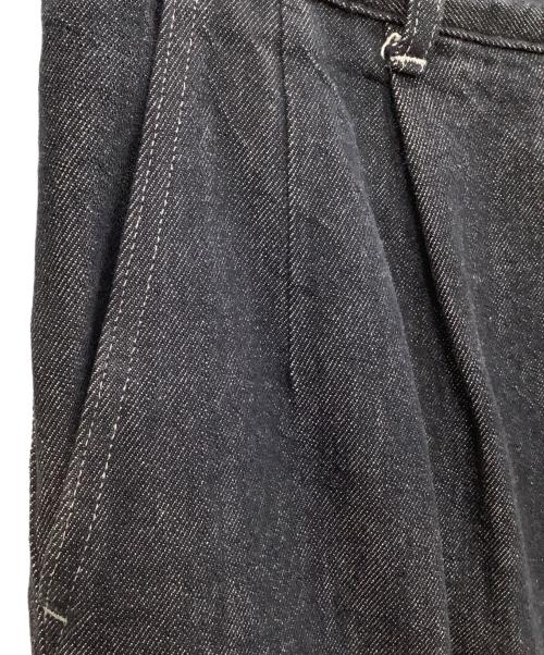 Graphpaper（グラフペーパー）Graphpaper (グラフペーパー) COLORFAST DENIM TWO TUCK PANTS インディゴ サイズ:1の古着・服飾アイテム