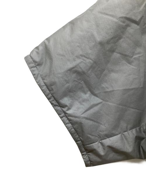 THE NORTH FACE（ザ ノース フェイス）THE NORTH FACE (ザ ノース フェイス) ナイロンジャケット グレー サイズ:Mの古着・服飾アイテム