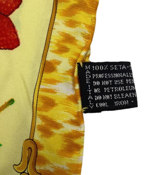 ATELIER VERSACE（アトリエ ヴェルサーチェ）ATELIER VERSACE (アトリエ ヴェルサーチェ) 大判スカーフ イエロー サイズ:−の古着・服飾アイテム