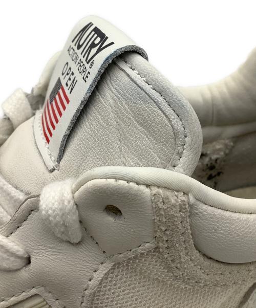 AUTRY（オートリ―）AUTRY (オートリ―) スニーカー ホワイト サイズ:38の古着・服飾アイテム