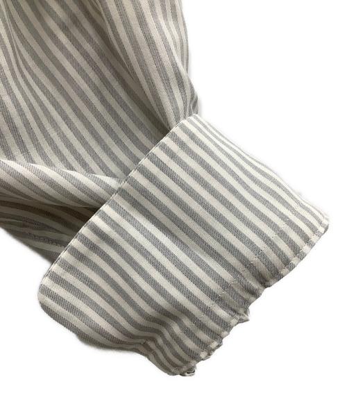 FRAMeWORK（フレームワーク）FRAMeWORK (フレームワーク) 長袖シャツ グレー×ホワイト サイズ:Fの古着・服飾アイテム