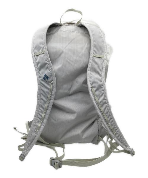 mont-bell（モンベル）mont-bell (モンベル) バーサライトバッグ ホワイト サイズ:−の古着・服飾アイテム