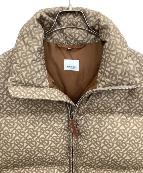 BURBERRY（バーバリー）BURBERRY (バーバリー) TBモノグラムダウンベスト ブラウン サイズ:Mの古着・服飾アイテム