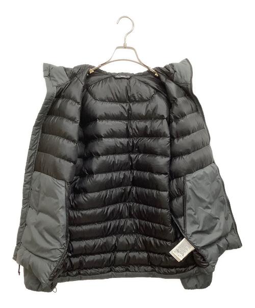 ARC'TERYX（アークテリクス）ARC'TERYX (アークテリクス) ダウンジャケット グレー サイズ:Mの古着・服飾アイテム