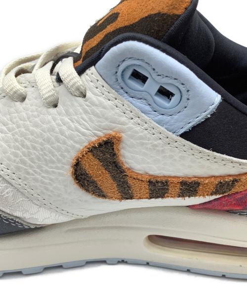 NIKE（ナイキ）NIKE (ナイキ) ローカットスニーカー ホワイト×ブラウン サイズ:28.5の古着・服飾アイテム