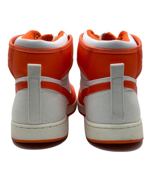 NIKE（ナイキ）NIKE (ナイキ) ハイカットスニーカー オレンジ×ホワイト サイズ:28.5の古着・服飾アイテム