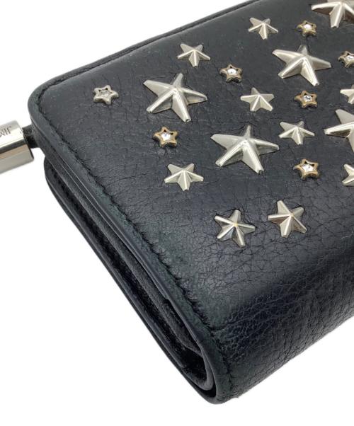 JIMMY CHOO（ジミーチュウ）JIMMY CHOO (ジミーチュウ) 2つ折り財布 ブラック サイズ:−の古着・服飾アイテム