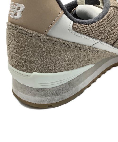 NEW BALANCE（ニューバランス）NEW BALANCE (ニューバランス) ローカットスニーカー ベージュ サイズ:23.5の古着・服飾アイテム