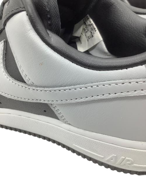NIKE（ナイキ）NIKE (ナイキ) ローカットスニーカー グレー×ブラック サイズ:24の古着・服飾アイテム