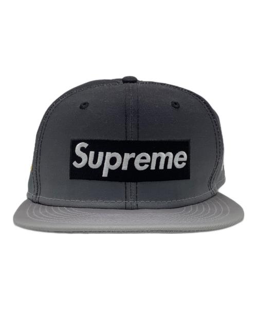 New Era（ニューエラ）New Era (ニューエラ) SUPREME (シュプリーム) キャップ グレー サイズ:59.6cmの古着・服飾アイテム