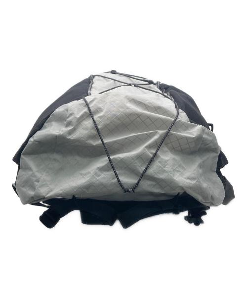 THE NORTH FACE（ザ ノース フェイス）THE NORTH FACE (ザ ノース フェイス) リュック グレー×ブラック サイズ:-の古着・服飾アイテム