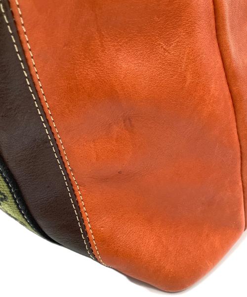Vivienne Westwood（ヴィヴィアンウエストウッド）Vivienne Westwood (ヴィヴィアンウエストウッド) ハンドバッグ オレンジ×ブラウン サイズ:−の古着・服飾アイテム