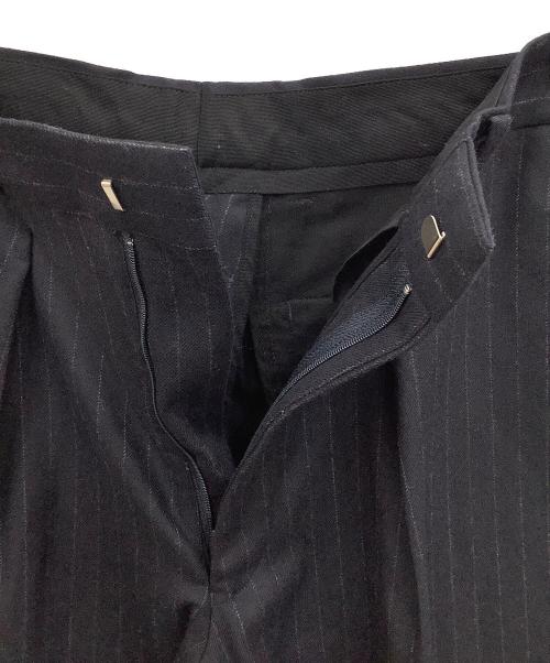 mb（エムビー）mb (エムビー) ハイエンド尾州ウール クラシックテーパードスラックス サイズ:Mの古着・服飾アイテム