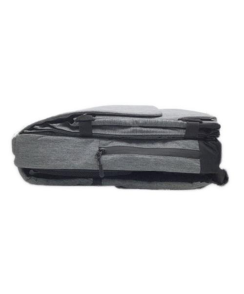 PLEATPACK（プリートパック）PLEATPACK (プリートパック) リュック グレー サイズ:−の古着・服飾アイテム