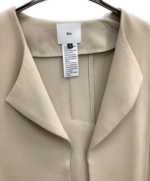 Sov.（ソブ）Sov. (ソブ) ノーカラージャケット ベージュ サイズ:36の古着・服飾アイテム