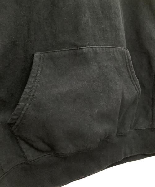 SUPREME（シュプリーム）SUPREME (シュプリーム) KAWS Chalk Logo Hooded Sweatshirt ブラック サイズ:Lの古着・服飾アイテム