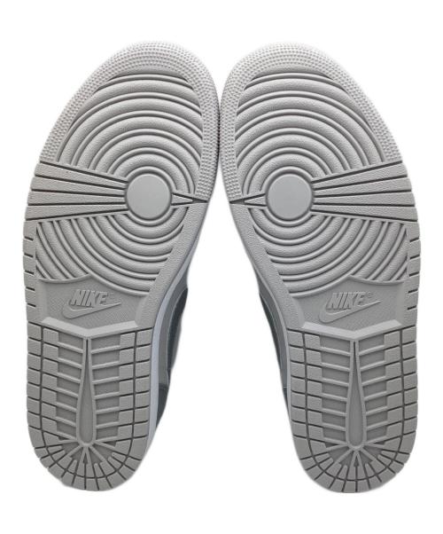 NIKE（ナイキ）NIKE (ナイキ) スニーカー ホワイト×シルバー サイズ:28の古着・服飾アイテム