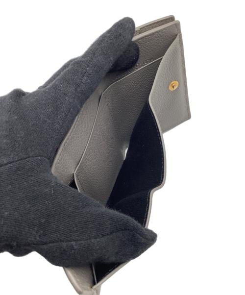 Saint Laurent Paris（サンローランパリ）Saint Laurent Paris (サンローランパリ) 3つ折り財布 グレー サイズ:−の古着・服飾アイテム