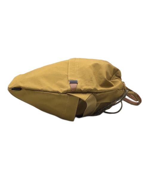 untrack（アントラック）untrack (アントラック) 2WAYバッグ マスタード サイズ:−の古着・服飾アイテム