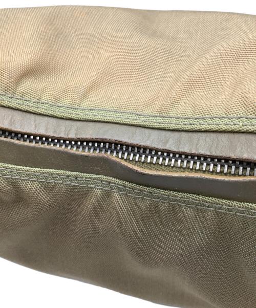 GUCCI（グッチ）GUCCI (グッチ) ワンショルダーバッグ カーキ サイズ:−の古着・服飾アイテム