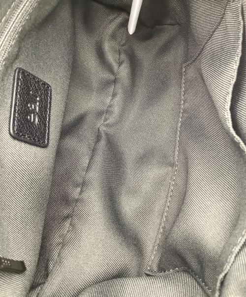 ear PAPILLONNER（イアパピヨネ）ear PAPILLONNER (イアパピヨネ) ボックスミニショルダーバッグ ブラック サイズ:−の古着・服飾アイテム