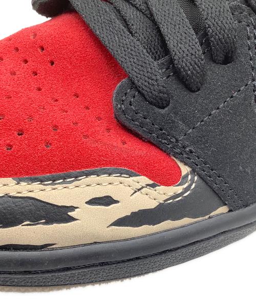 NIKE（ナイキ）NIKE (ナイキ) ローカットスニーカー ブラック×レッド サイズ:24.5の古着・服飾アイテム