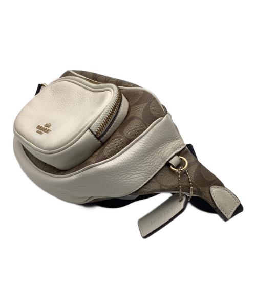 COACH（コーチ）COACH (コーチ) ボディーバッグ アイボリー サイズ:-の古着・服飾アイテム