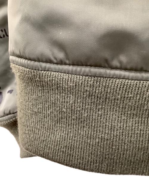 AVIREX（アヴィレックス）AVIREX (アヴィレックス) フライトジャケット カーキ サイズ:Mの古着・服飾アイテム