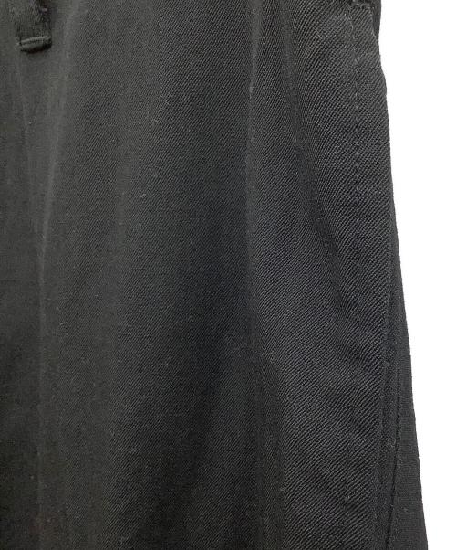 YOHJI YAMAMOTO（ヨウジヤマモト）YOHJI YAMAMOTO (ヨウジヤマモト) パンツ ブラック サイズ:2の古着・服飾アイテム
