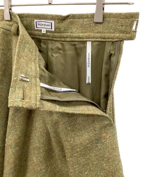 Yves Saint Laurent（イヴサンローラン）Yves Saint Laurent (イヴサンローラン) セットアップスーツ グリーン サイズ:ジャケットＭ　スカートSの古着・服飾アイテム