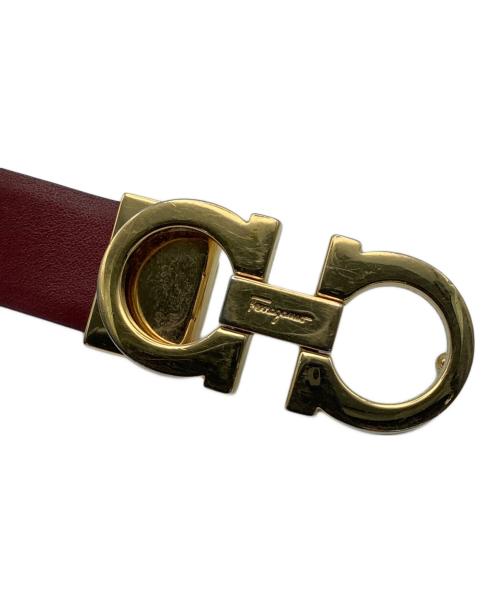 Salvatore Ferragamo（サルヴァトーレ フェラガモ）Salvatore Ferragamo (サルヴァトーレ フェラガモ) ダブルガンチーニレザーベルト ワインレッド サイズ:−の古着・服飾アイテム