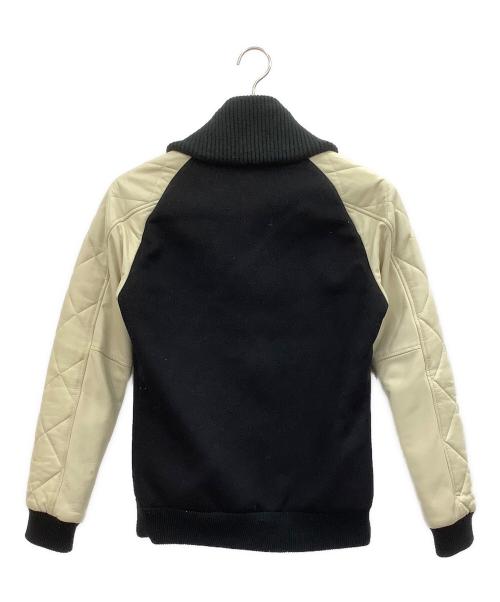 1piu1uguale3（ウノピュウノウグァーレトレ）1piu1uguale3 (ウノピュウノウグァーレトレ) スタジャン ブラック×ベージュ サイズ:Vの古着・服飾アイテム