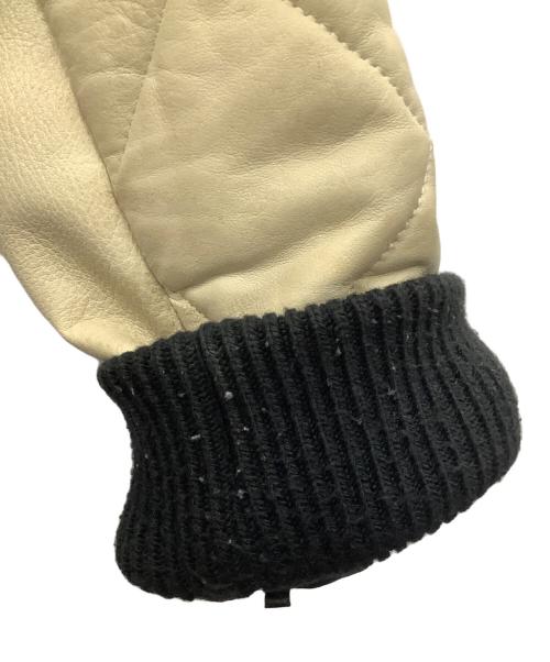 1piu1uguale3（ウノピュウノウグァーレトレ）1piu1uguale3 (ウノピュウノウグァーレトレ) スタジャン ブラック×ベージュ サイズ:Vの古着・服飾アイテム