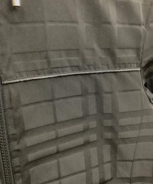 BURBERRY BLACK LABEL（バーバリーブラックレーベル）BURBERRY BLACK LABEL (バーバリーブラックレーベル) マウンテンパーカー ブラック サイズ:Mの古着・服飾アイテム