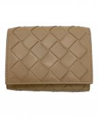 BOTTEGA VENETAボッテガベネタ）の古着「3つ折り財布」｜ベージュ