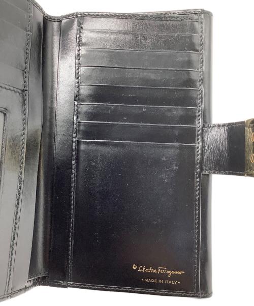 Salvatore Ferragamo（サルヴァトーレ フェラガモ）Salvatore Ferragamo (サルヴァトーレ フェラガモ) 長財布 ブラック サイズ:−の古着・服飾アイテム