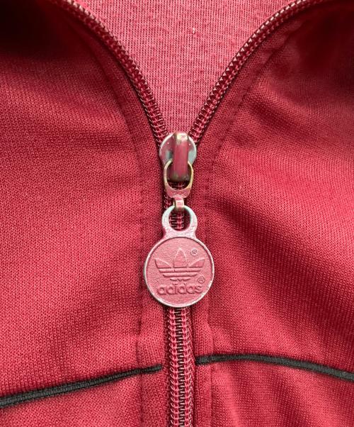 adidas（アディダス）adidas (アディダス) トラックジャケット エンジ サイズ:Mの古着・服飾アイテム