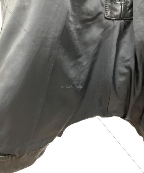 A.F ARTEFACT（エーエフ アーティファクト）A.F ARTEFACT (エーエフ アーティファクト) コートレザーハーフパンツ ブラック サイズ:2の古着・服飾アイテム