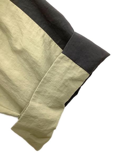 WILD THINGS（ワイルドシングス）WILD THINGS (ワイルドシングス) 77circa (ナナナナサーカ) ナイロンジャケット カーキ×ブラック サイズ:Fの古着・服飾アイテム