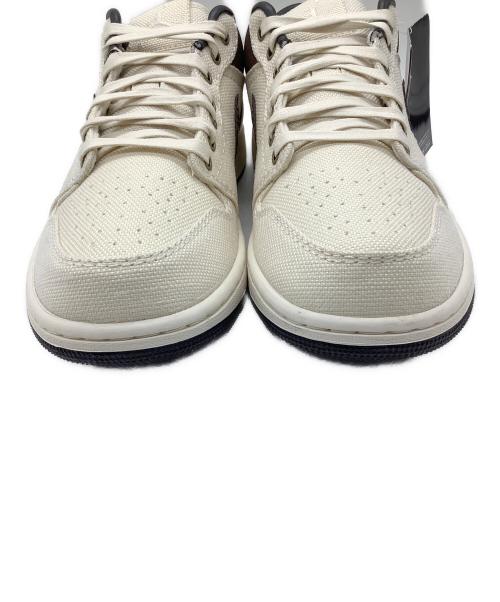 NIKE（ナイキ）NIKE (ナイキ) ローカットスニーカー ホワイト×ブラウン サイズ:27.5の古着・服飾アイテム
