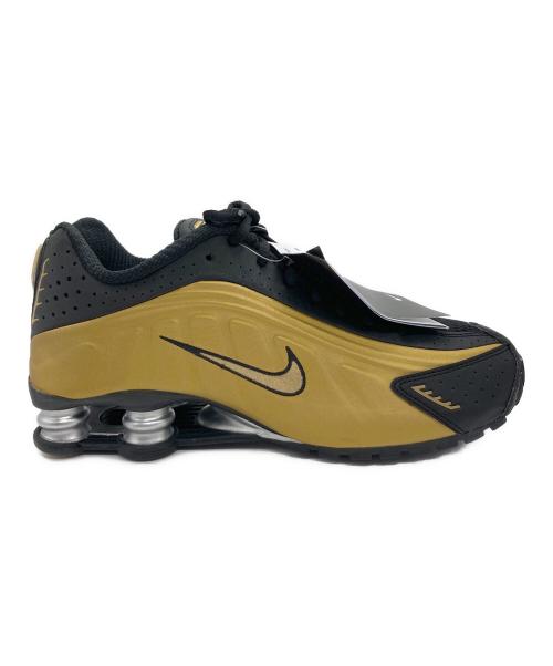 NIKE（ナイキ）NIKE (ナイキ) ローカットスニーカー ブラック×ゴールド×メタリックシルバー サイズ:24.5の古着・服飾アイテム