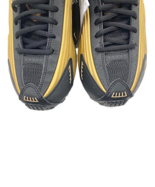 NIKE（ナイキ）NIKE (ナイキ) ローカットスニーカー ブラック×ゴールド×メタリックシルバー サイズ:24.5の古着・服飾アイテム