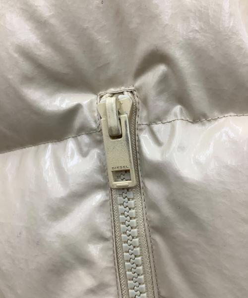 DIESEL（ディーゼル）DIESEL (ディーゼル) ダウンジャケット ベージュ サイズ:Sの古着・服飾アイテム