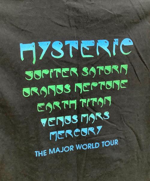 Hysteric Glamour（ヒステリックグラマー）Hysteric Glamour (ヒステリックグラマー) MAJOR WORLD TOUR ノースリーブTシャツ ブラック サイズ:Lの古着・服飾アイテム