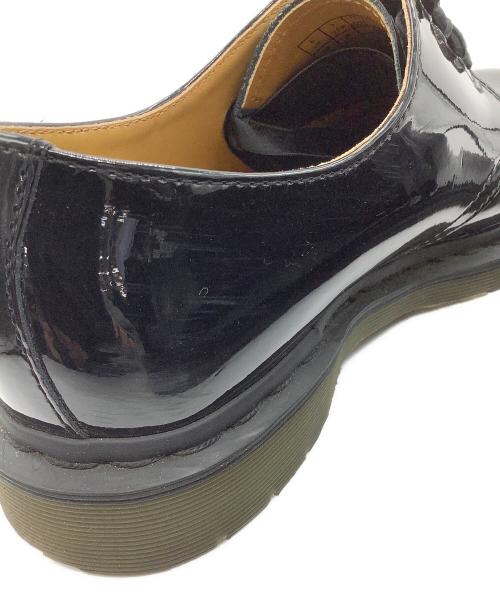 Dr.Martens（ドクターマーチン）Dr.Martens (ドクターマーチン) RAY BEAMS (レイ ビームス) 別注パテントシューズ ブラック サイズ:UK6の古着・服飾アイテム
