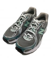 NEW BALANCE（ニューバランス）の古着「ランニングシューズ」｜グレー×グリーン