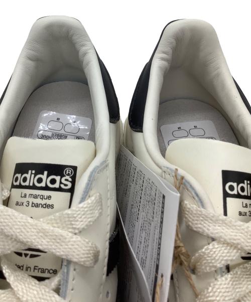 adidas Originals（アディダスオリジナル）adidas originals (アディダスオリジナル) ローカットスニーカー ホワイト×ブラック サイズ:24の古着・服飾アイテム