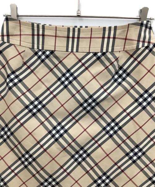BURBERRY（バーバリー）BURBERRY (バーバリー) ミディスカート ベージュ サイズ:38の古着・服飾アイテム