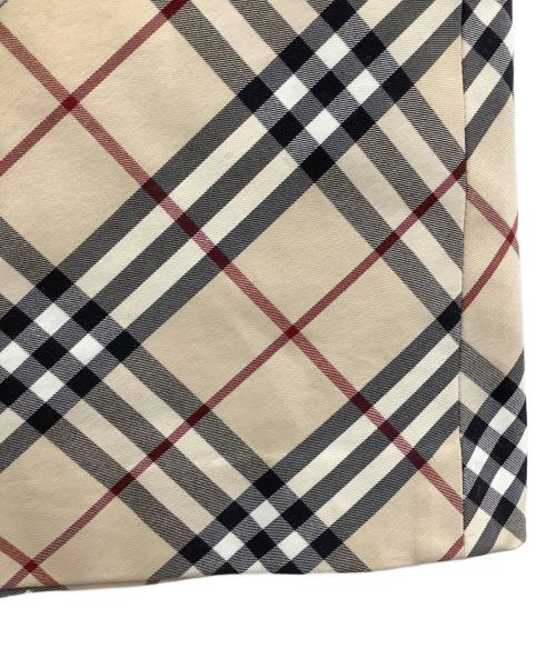 BURBERRY（バーバリー）BURBERRY (バーバリー) ミディスカート ベージュ サイズ:38の古着・服飾アイテム